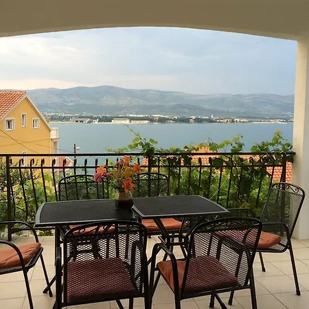 Ljiljana Trogir