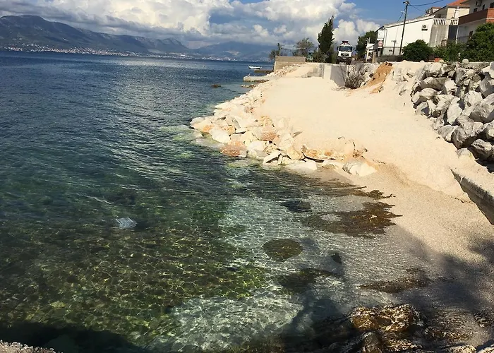 Ljiljana 트로기르